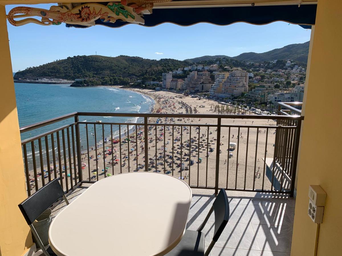 Apartamento en primerísima línea de playa con espectaculares vistas Netflix, Prime y Disney Oropesa del Mar Exterior foto
